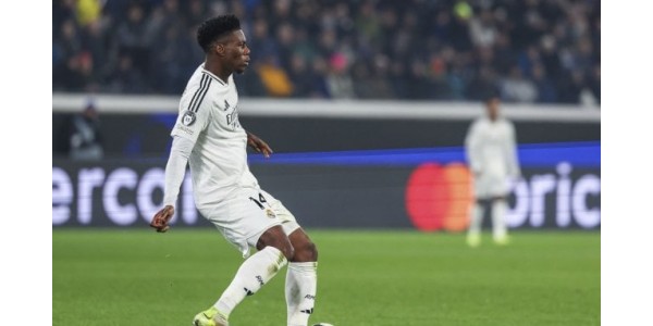 O Real Madrid perdeu com o FC Barcelona por uma grande margem esta temporada O Real Madrid perdeu com o FC Barcelona por uma grande margem esta temporada